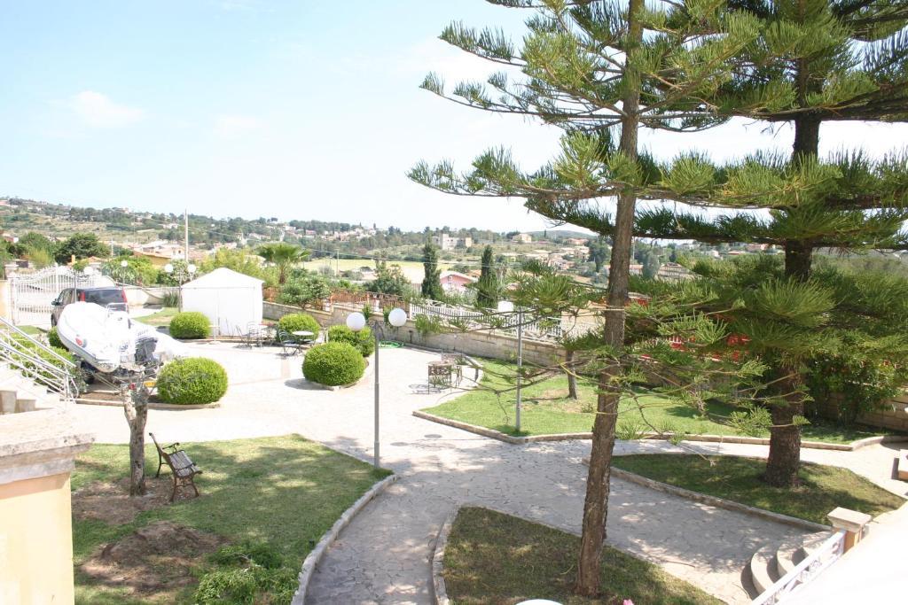 Villa Teresa سان كورّادو دي فووري المظهر الخارجي الصورة