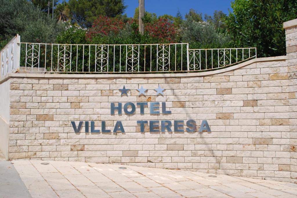 Villa Teresa سان كورّادو دي فووري المظهر الخارجي الصورة